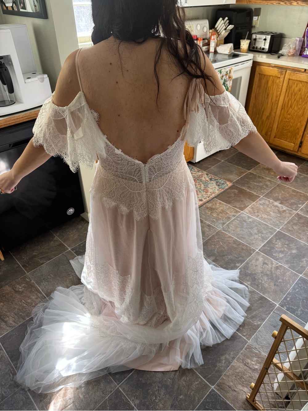 Romantic Lace Cold-Shoulder Bridal Gown in Nude Pink - Picture 3 of 6